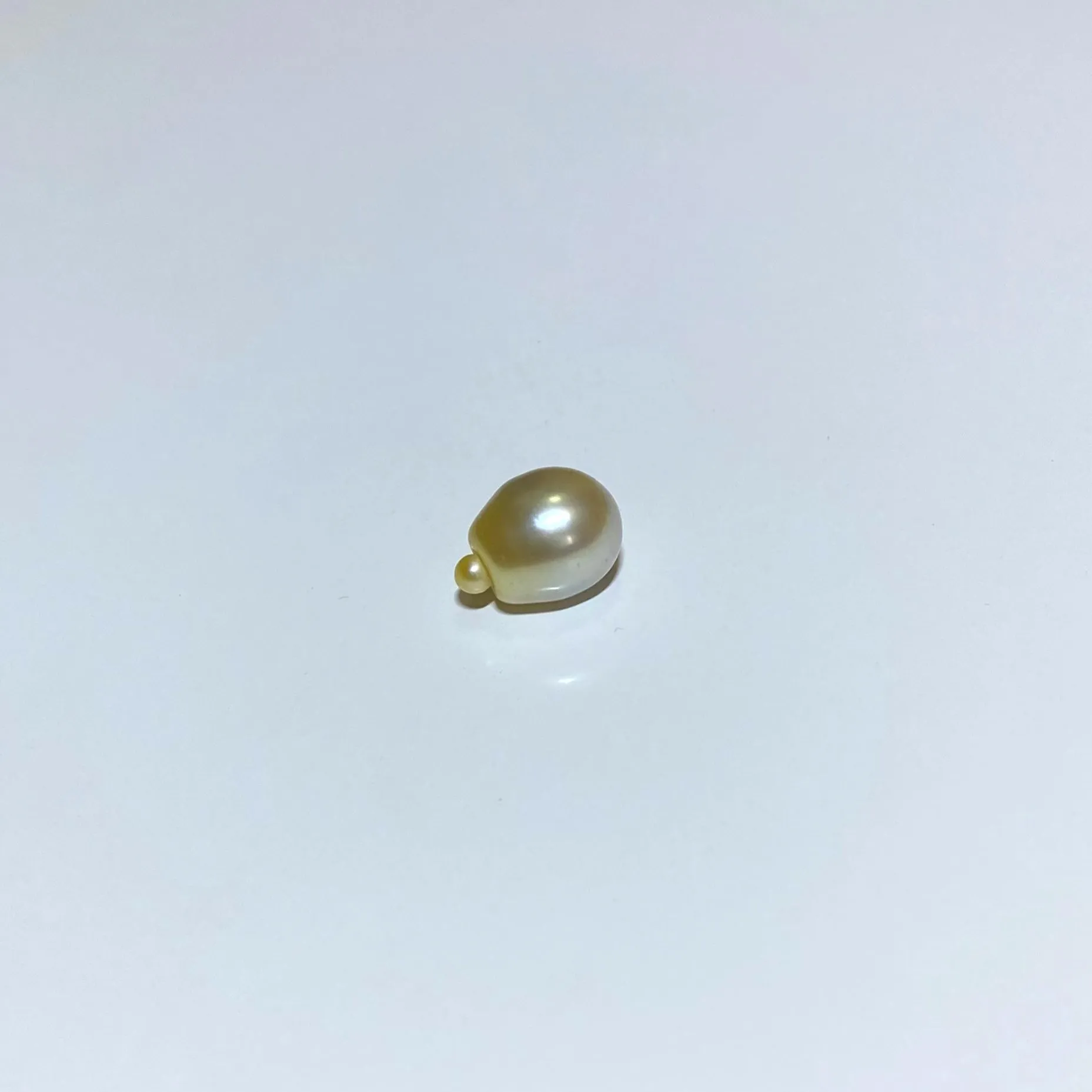 South Sea Pearl Drop