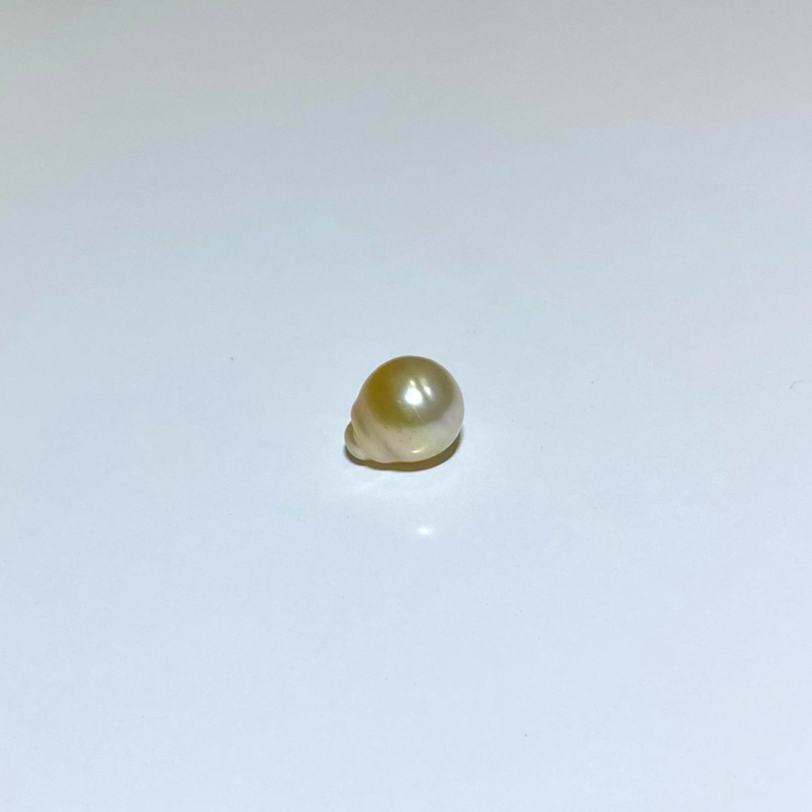 South Sea Pearl Drop