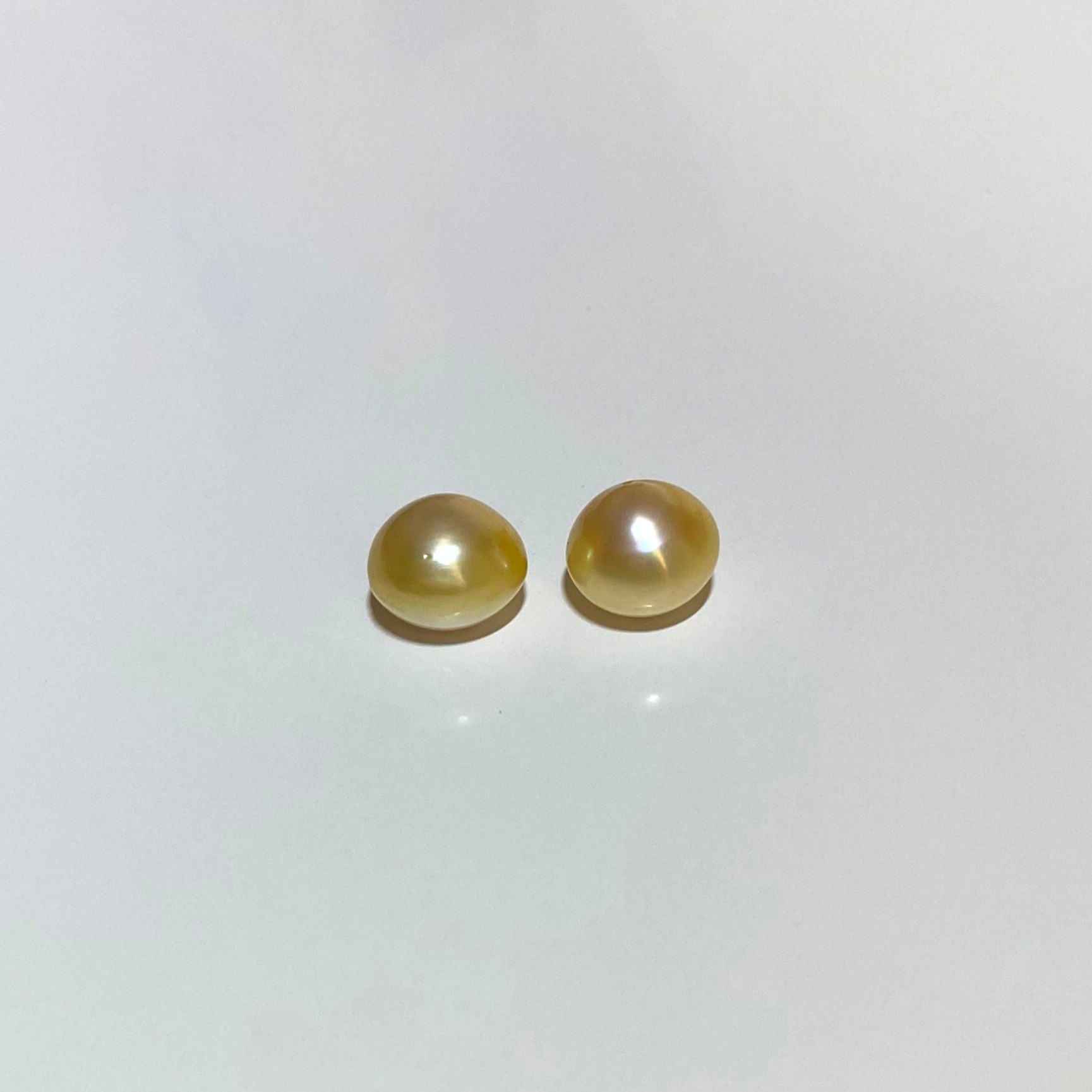 South Sea Oval Pearl